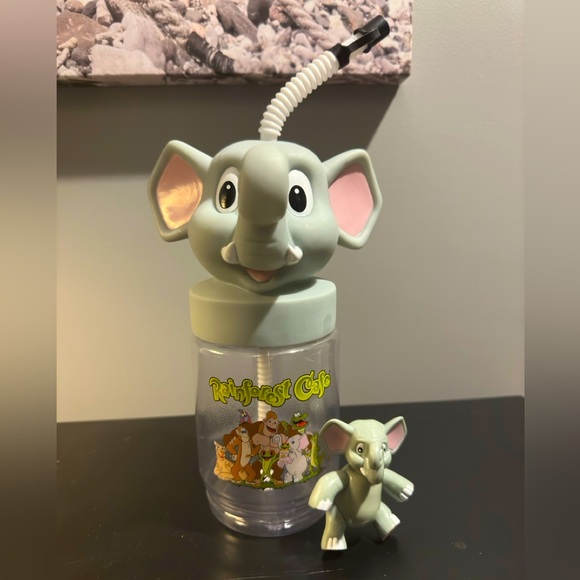 Original Rainforest Cafe plastic glass from Orlando, Florida - Picture 1 of 2
